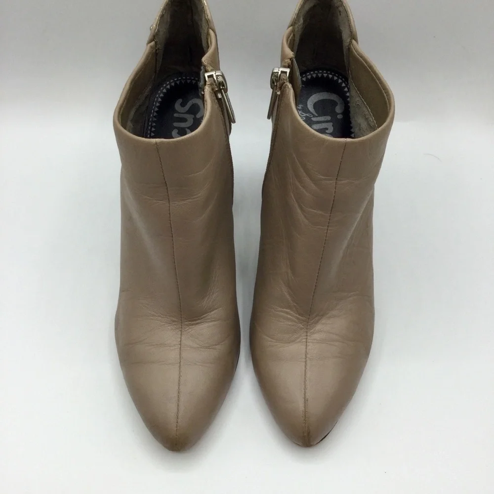 Circus by Sam Edelman Bond Booties In Putty Size 6.5